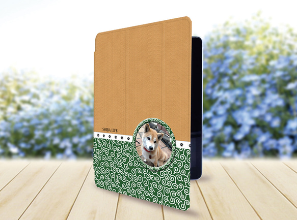 うちの柴犬ちゃんの写真で作るiPadケース（他犬種・猫ちゃんも可）（片面印刷/カメラ穴あり/はめ込みタイプ） 2枚目の画像