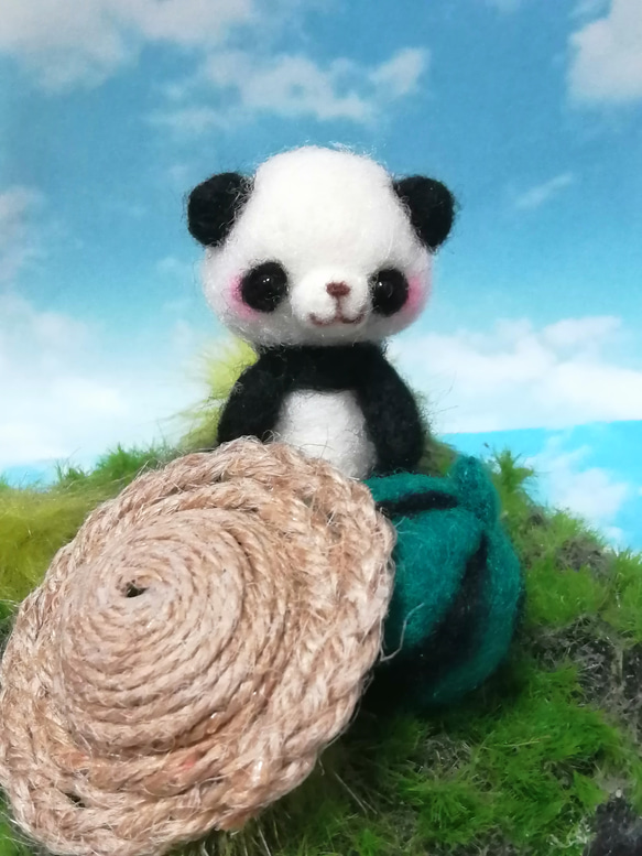 羊毛フェルト　すいか売りのパンダ 2枚目の画像