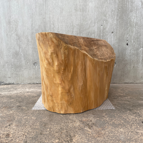 杉の切り株の造形的置物】丸太 椅子 スツール オブジェ ディスプレイ