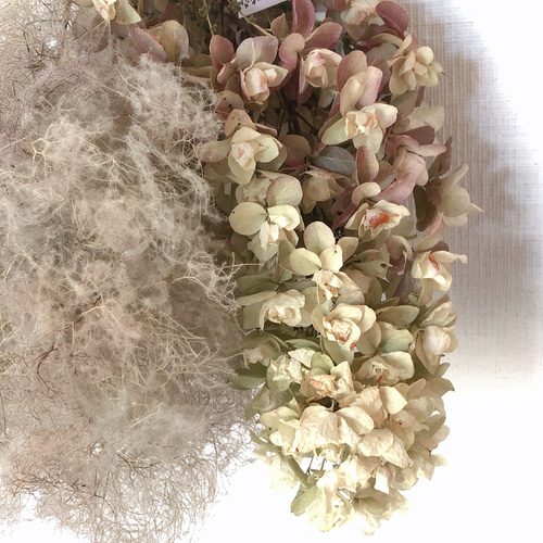 カシワバ紫陽花とスモークツリーのスワッグ スモークツリーとカシワバ紫陽花のリース | L'arbre