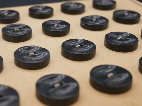 フランスアンティークデザインボタン（ブラック）3個セット 8枚目の画像