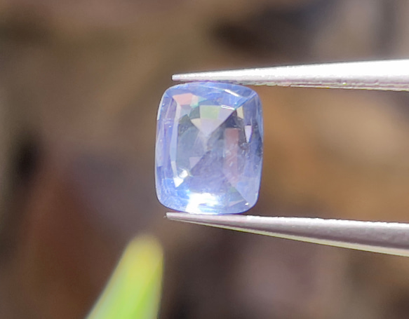 サファイア ルース シルキー ブルー サファイア 1.45 カラット のクッションカットかわいい 天然宝石 スリランカ 8枚目の画像