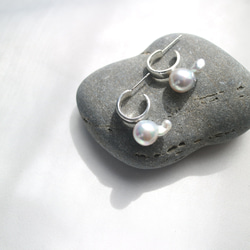 <Akoya>Wing pearl hoop pierce(silver) 1枚目の画像