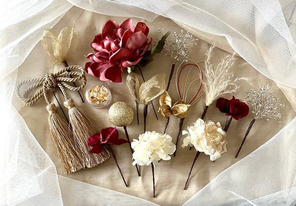 《送料無料》髪飾り 成人式 和装 卒業式 プラチナ×ゴールド×ボルドー アネモネ タッセル 4枚目の画像