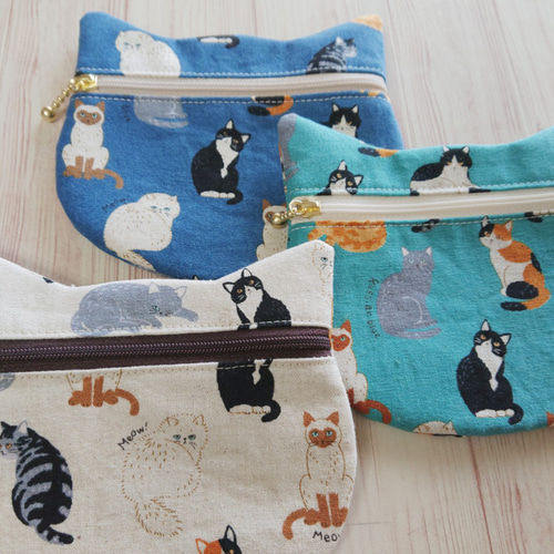 受注制作】ねこの形のポーチ にゃんこ色々3カラー 猫型ポーチ ポーチ