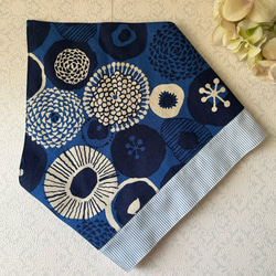 北欧風ブルー大花ドレスエプロン三角巾2点セット 6枚目の画像