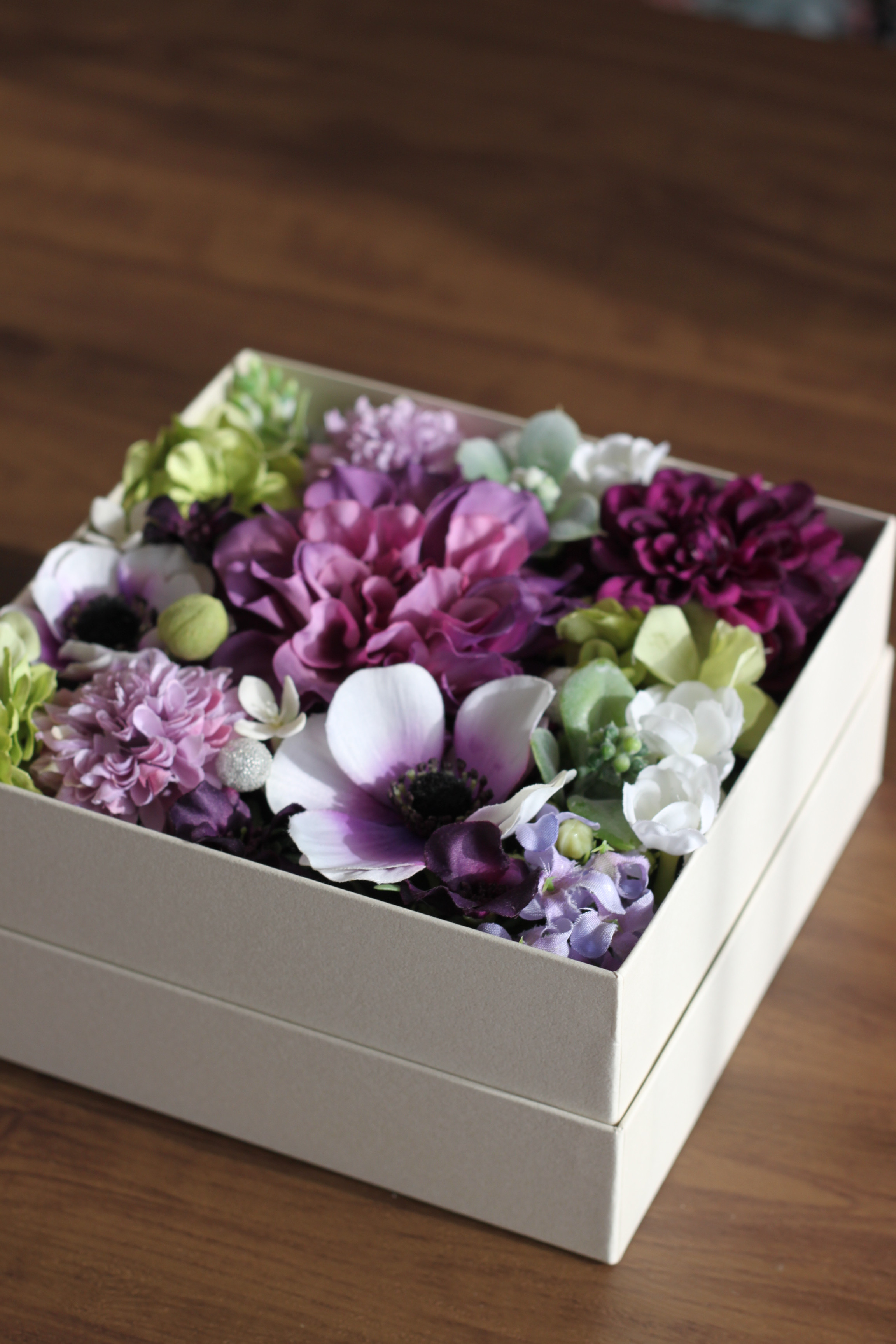 受注制作【Creema限定】上品なアネモネのボックスフラワー（S・M・Ｌ）アーティフィシャルフラワー　お祝い　ギフト