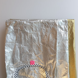 SML/パリッと華やかなタイベックシルバーのエコバッグ／マチ広たっぷり撥水素材デュポン社製タイベック✨ 5枚目の画像