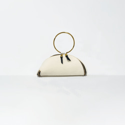 wmg. Thick felt small clutch bag / white 1枚目の画像