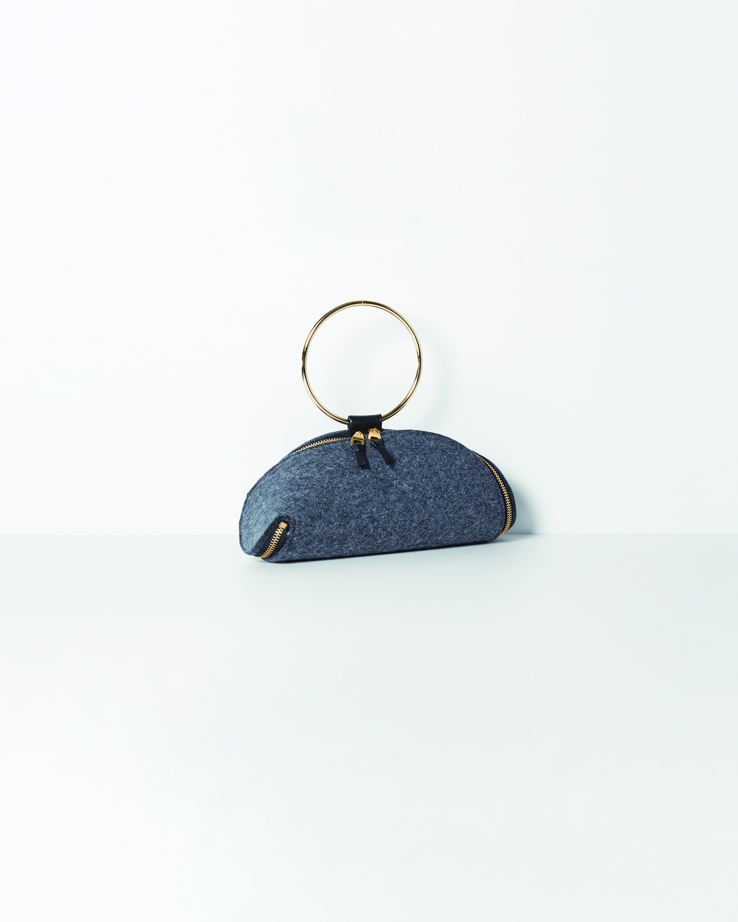 wmg. Thick felt small clutch bag / gray