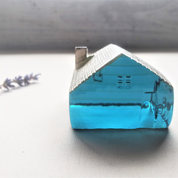 ガラスの家　置物　ブルー クリア　銀彩屋根 10枚目の画像