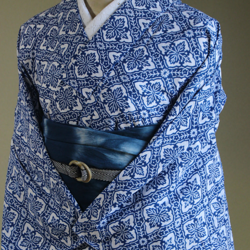 手染め藍 型染浴衣 綿絽 青紺 雰囲気があるオリエンタルな