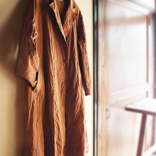 iin◆麻の柿渋染め&絣 薄手羽コート◆ SAYOCAFE☆ブラウンシュガーシリーズ、柿渋染めのリネンコート コート