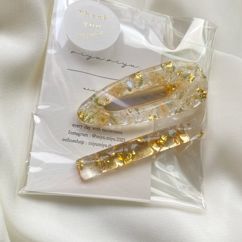 ボタニカル♡ミモザの水中花とボタンのヘアクリップ♡