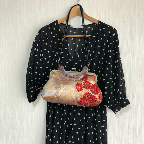 超人気の雑貨店 アンズルーム【リメイク】☆ハンドメイド☆2WAY☆着物 帯 バッグ