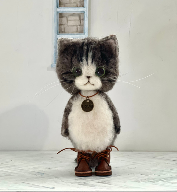 キジシロ猫の人形 羊毛フェルト ねこ　ぬいぐるみ 5枚目の画像