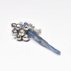 “Y-sama only”藍晶石、蓬鬆的鈴鐺、拉長石和 Herkimer 鑽石耳環 第6張的照片