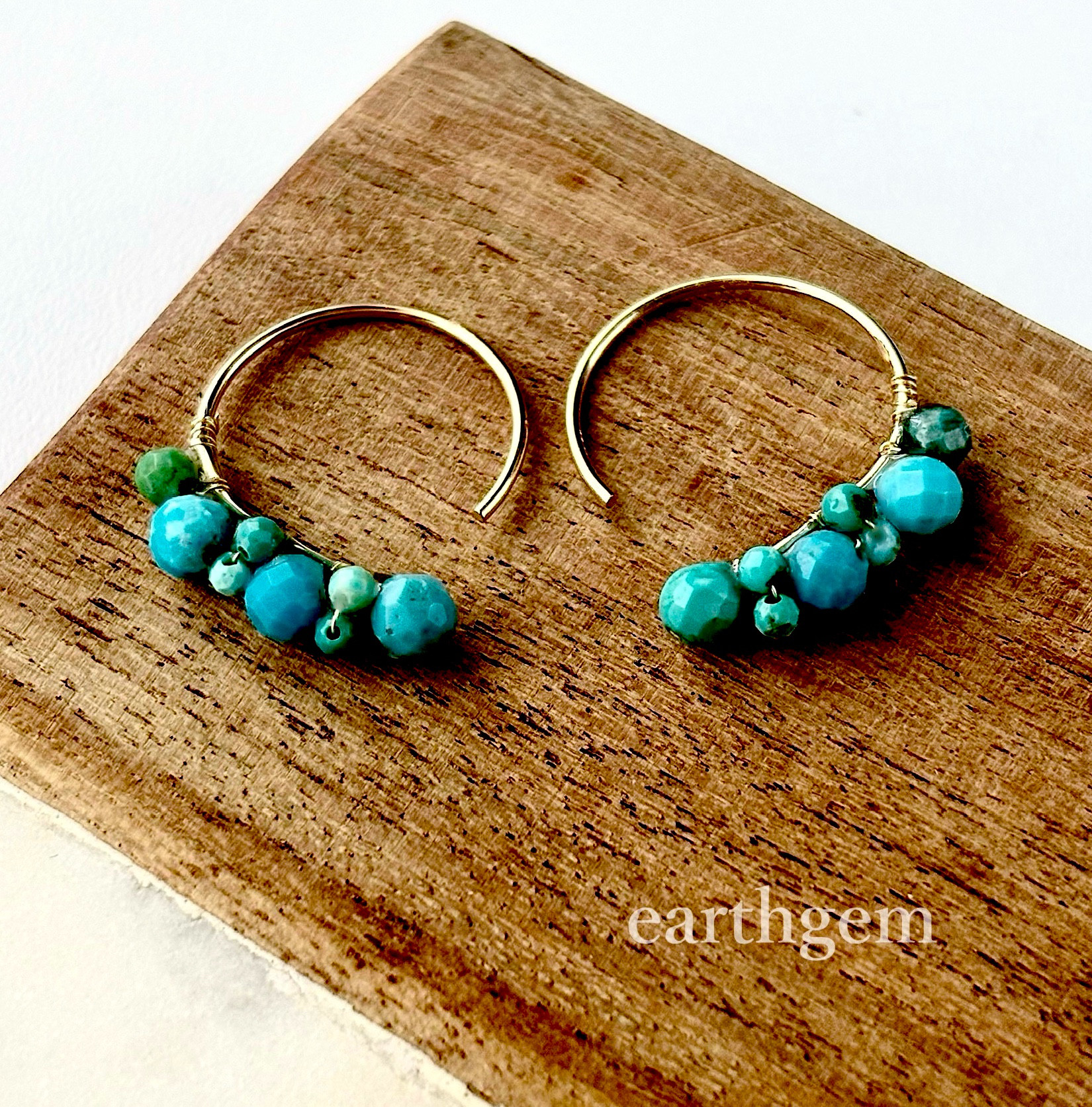 14kgf】深みのあるターコイズブルーが夏らしい、ゴールド