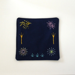 花火の刺繍が入ったコースター 2枚目の画像