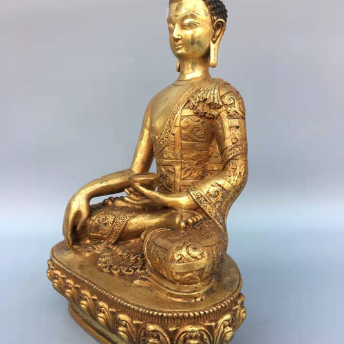 珍品 古銅製 阿弥陀如来 無限福徳をご利益に 仏教美術 仏像置物 珍品 古銅製 阿弥陀如来 無限福徳をご利益に 仏教美術 仏像置物