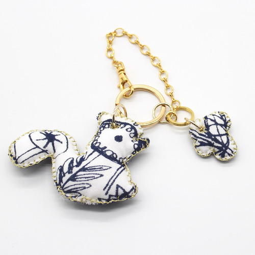 ☆SALE!30%off☆11 Squirrel(リス) バッグチャーム ミナペルホネン