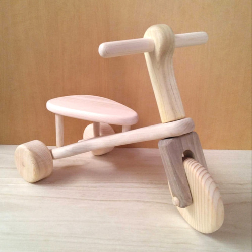 木の三輪車 おもちゃ・人形 あしがら丸太細工 通販 14363200｜Creema