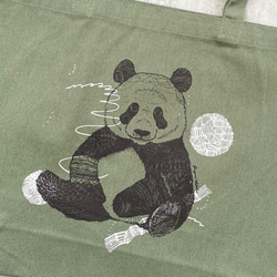 パンダのくったりトートバッグ（笹カラー) 3枚目の画像