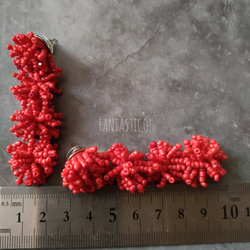 もりもりビーズ刺繍❤️エスニック珊瑚の大ぶりゆらゆらピアス❤️ハンド刺繍手刺繍 赤レッド プレゼントギフト イヤリング 6枚目の画像