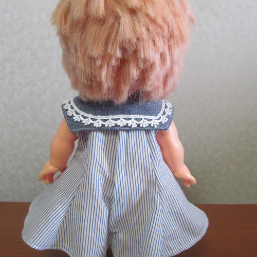 お人形のお洋服⁑ワンピース＊つけ襟＊ハンドメイド＊ドール服