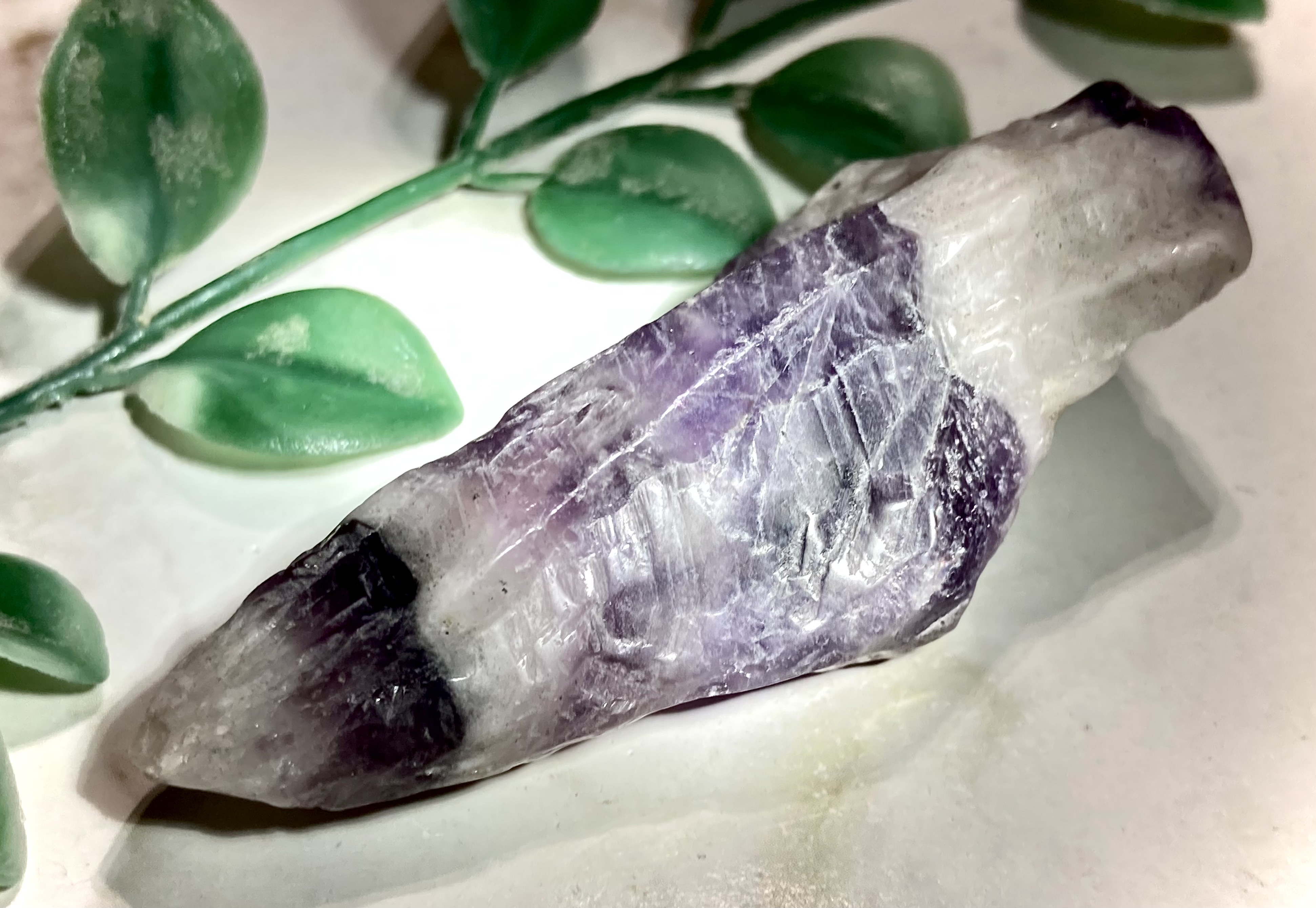 ☆特選NEW☆愛の守護石♡【100gシェブロンアメジスト『紫水晶