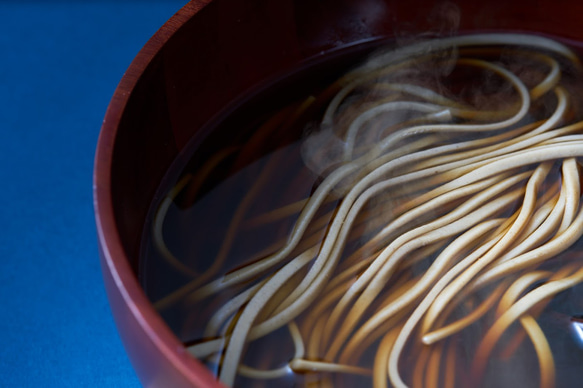 ワカハラ農場でおいしく育ったぼたんそば 2束　4人前　乾麺　田舎蕎麦　太め　ぼたんそば　 8枚目の画像