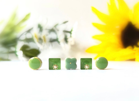 グリーン 緑 爽やか 透明感 大人 陶器 陶土 美濃焼 タイル ピアス