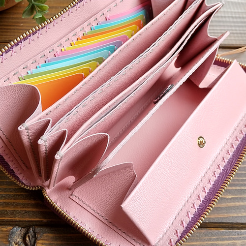 大きな小銭入れの長財布：札入れ2つのタイプ（レインボー桜） 長財布