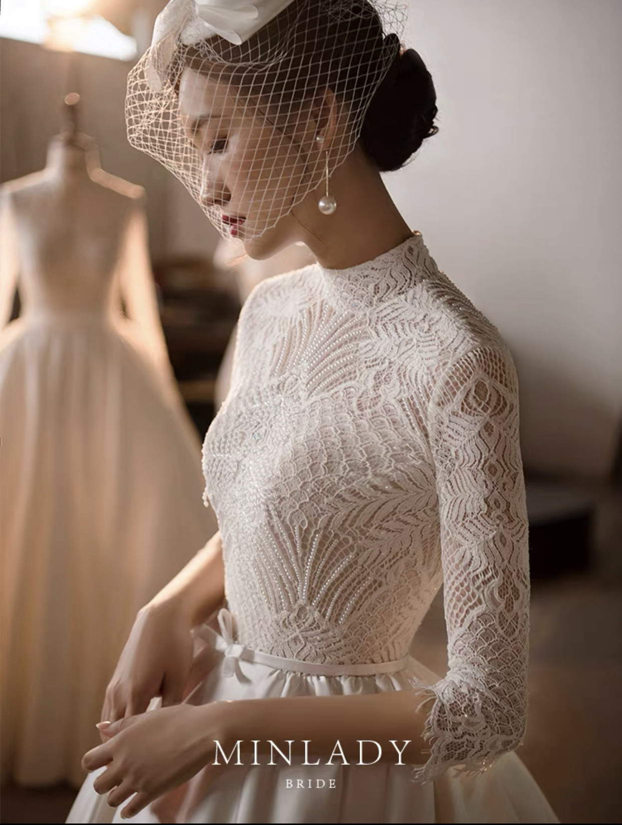 ma608 ハイネック 袖付き プリンセスライン ウェディングドレス