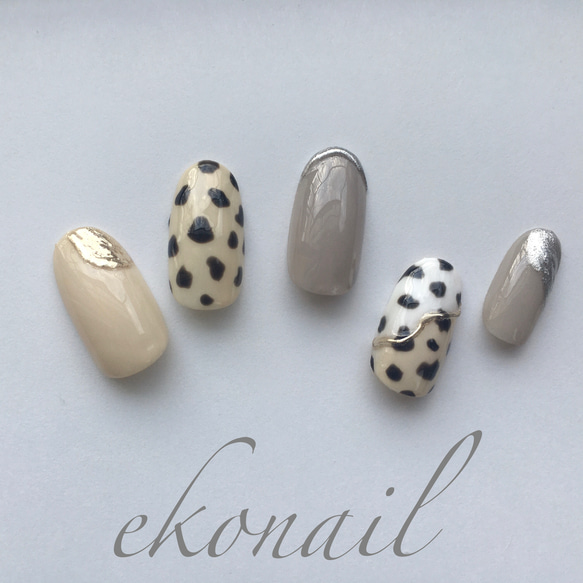 ネイルチップ ダルメシアン 黒 赤 ちゅるん カラー変更 オーダーネイル 0_410f83293deb29c0edb569dfede0