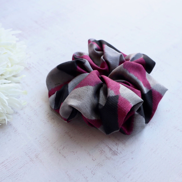 シックな大人アンティークシュシュ 3枚目の画像