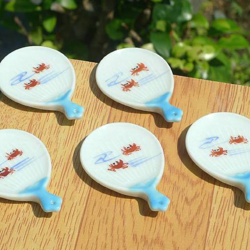 陶器製 家型箸置き 2個セット 楽天市場】箸置き 陶器 十二支 桐箱入り 六兵衛窯 12種類セット 子 丑