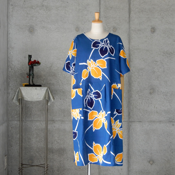 着物リメイク    浴衣のワンピース/ フリーサイズ   大きめ　　kimono　 1枚目の画像