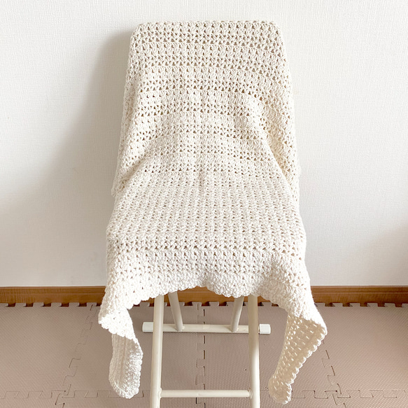 送料無料】オーガニックコットンで編んだおくるみ/膝掛け《ふんわり
