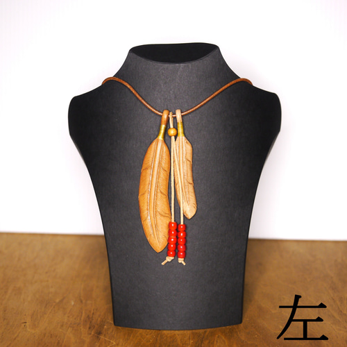 レザーカービングフェザーネックレス レザークラフト　ハンドメイド　ヌメ革　③ レザーフェザーネックレス #アメカジ #ヌメ革フェザー #レザー