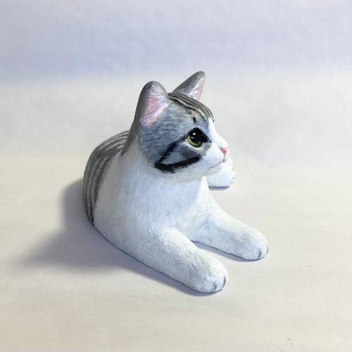 サバトラ白猫の置物 招き猫 猫ハウス 通販 14369296｜Creema(クリーマ