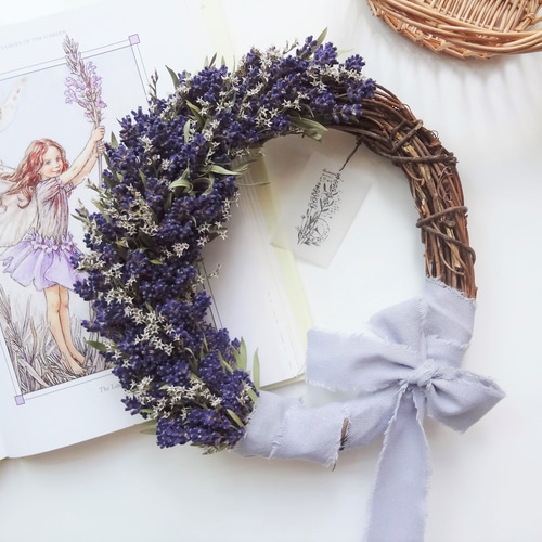 ラベンダーのドライフラワーリース(ラベンダーのタグ付き) リース hime