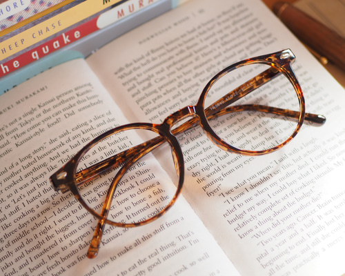 TR樹脂ブラウンデミのカジュアルフレーム｜老眼鏡・だてメガネ・近視用