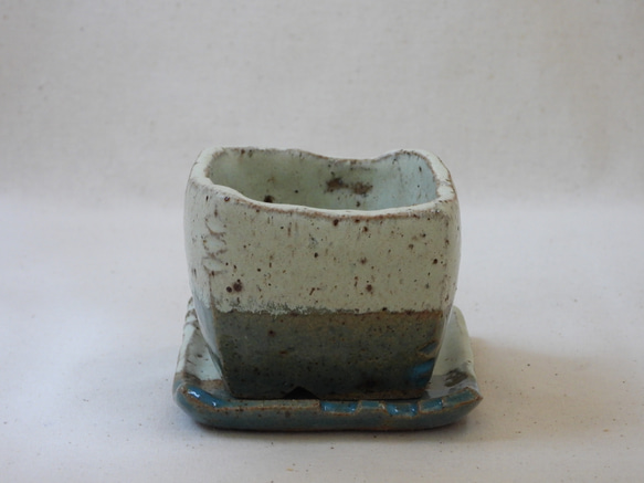 砂粒角植木鉢(皿付き) 3枚目の画像
