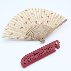 【60%OFF】本革扇子ケース　透かし彫り　夏　暑中見舞い　暑さ対策 1枚目の画像