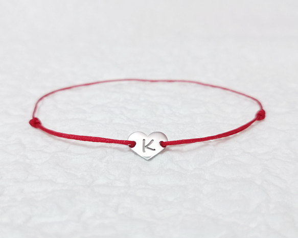 再..再販★イニシャル金属アレルギー対応良いご縁に恵まれミサンガブレスレットサージカルステンレス316LつけっぱなしOK 1枚目の画像