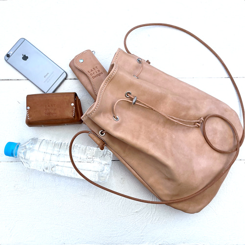 巾着ショルダーバッグ L 巾着バッグ ポシェット 日々を刻む日記帳 革  