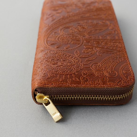送料無料 長財布 栃木レザー ペイズリー型押し リミテッド ラウンドファスナー オーク 財布 メンズ レディース 本革 LWH1430957236(11011円)