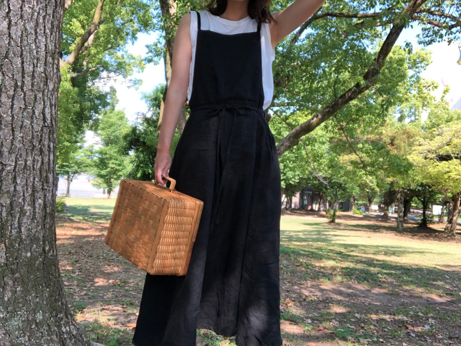 フレアエプロンワンピース