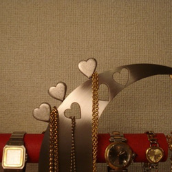 アクセサリースタンド　レッド指輪、ネックレス、腕時計三日月スタンド 6枚目の画像